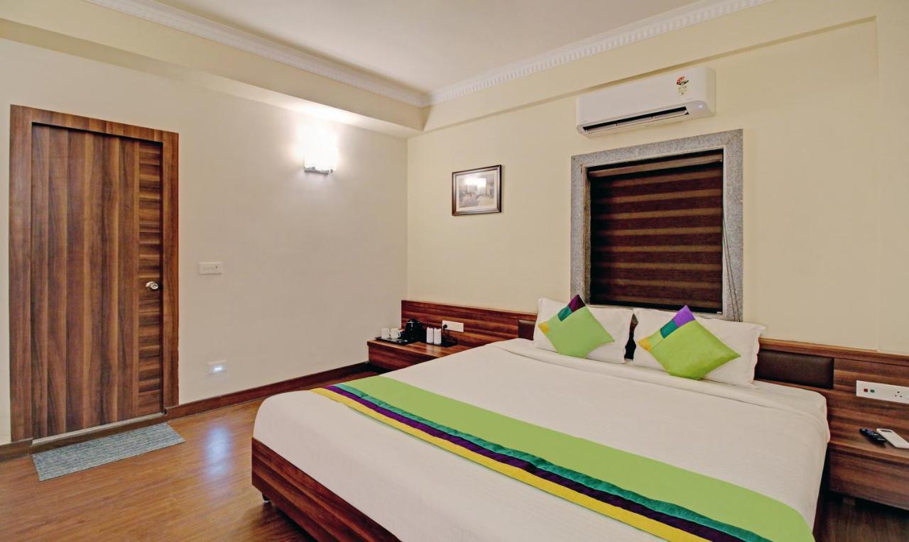 Treebo Asl Prime, Near Ballygunge Railway Station Calcutta  Esterno foto