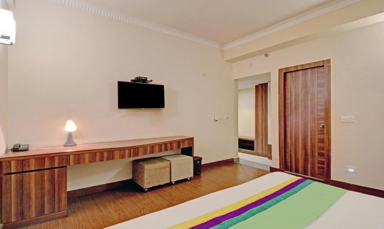 Treebo Asl Prime, Near Ballygunge Railway Station Calcutta  Esterno foto