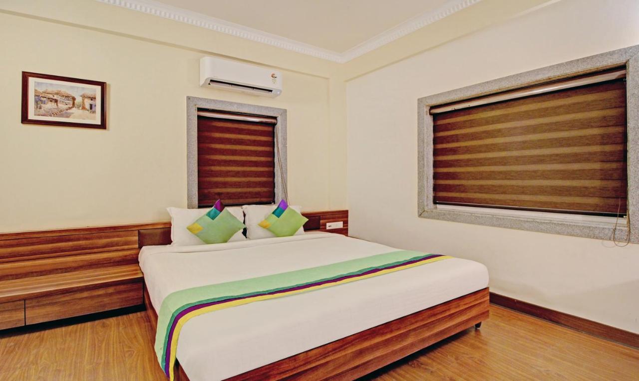 Treebo Asl Prime, Near Ballygunge Railway Station Calcutta  Esterno foto